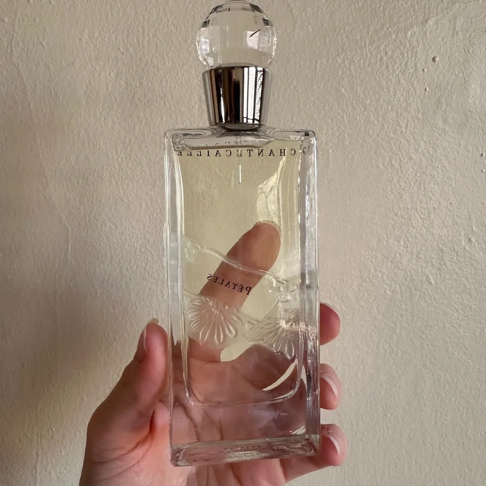 Chantecaille Pétales Perfume Fragrance - Picture 3 of 4